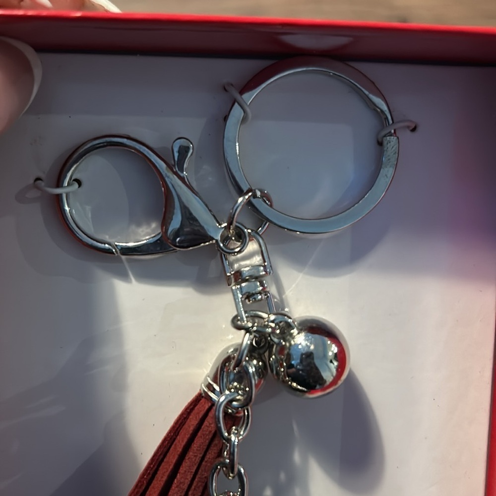 Crystal Rhinestone Mini Wineglass KeyChain KeyRing - Picture 4 of 4